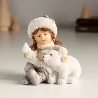 Фигурка полистоун &laquo;Малышка и её белый медвежонок&raquo;, 7.5&times;5.5&times;8 см