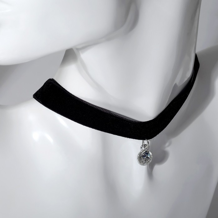 Чокер «Стразинка» круг в огранке, цвет белый в серебре, 33 см