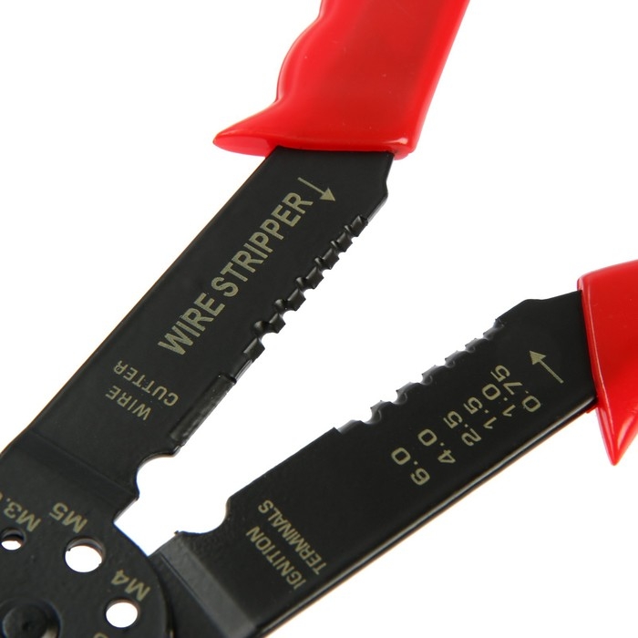 Стриппер ЛОМ, 210 мм, для зачистки проводов 0.75-6 мм и обжима клемм 1.5-6 мм Стриппер ЛОМ, 210 мм, для зачистки проводов 0.75-6 мм и обжима клемм 1.5-6 мм