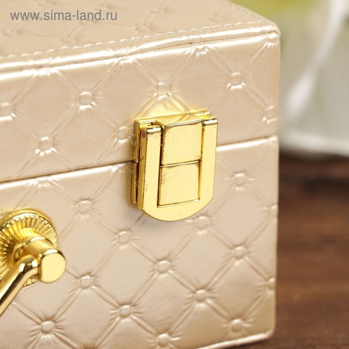 Шкатулка кожзам для украшений  Шкатулка кожзам для украшений "Стёганная" золото 8,5х23,5х19 см