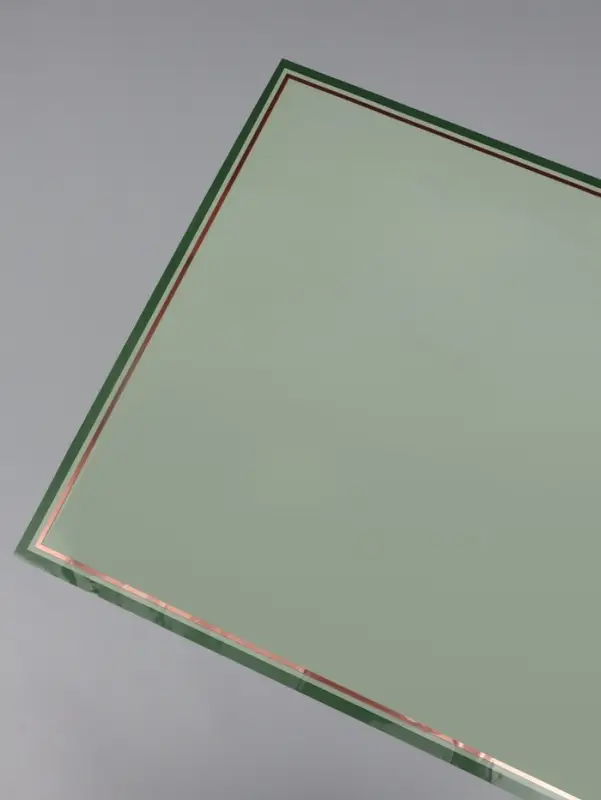 Плёнка для цветов &laquo;Двойная кайма&raquo;, лаймовый сок, 57&times;57&plusmn;2 см