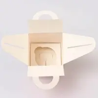 Коробка для 1 капкейка «Чудеса случаются», 9.2×9.2×11 см, упаковка