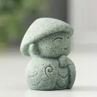 Фигурка песчаник &laquo;Маленький монах в азиатской шляпе&raquo;, 3.5&times;4&times;4.5 см