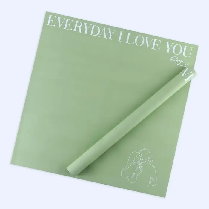 Плёнка для цветов упаковочная двухсторонняя «Love you», оливковый, 56 х 56 см