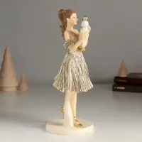 Фигурка полистоун &laquo;Девушка танцует с щелкунчиком&raquo;, 9&times;8.5&times;22 см
