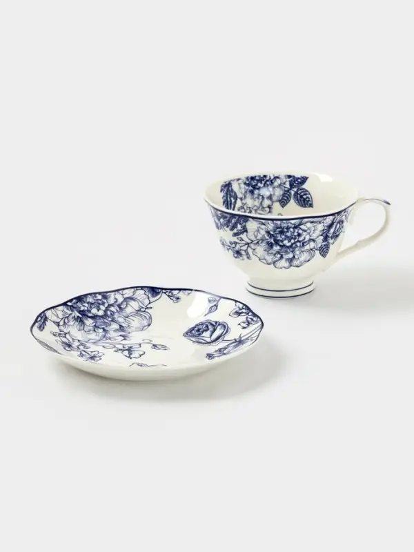 Чайная пара "Синяя роза" блюдце 15х2 см, чашка 13х10,5х7 см