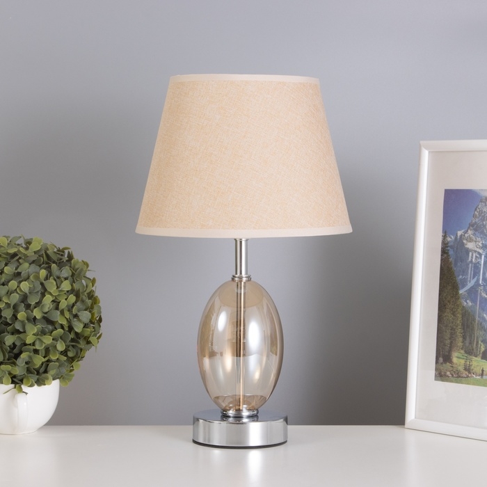 Лампа настольная Лампа настольная "Изольда" 1х40Вт Е27 шампань 22,5х22,5х38см