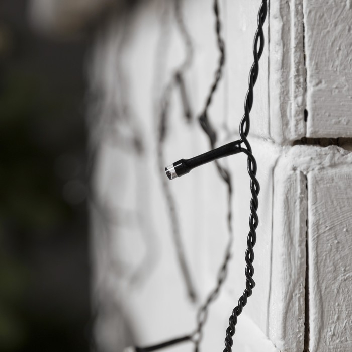 Гирлянда «Бахрома» 1.8 х 0.5 м, IP20, тёмная нить, 48 LED, свечение жёлтое, 8 режимов, 220 В Гирлянда «Бахрома» 1.8 х 0.5 м, IP20, тёмная нить, 48 LED, свечение жёлтое, 8 режимов, 220 В