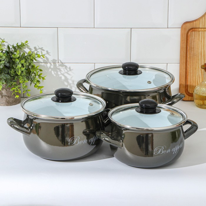 Набор кастрюль «Металлик», 3 предмета: 2,1 л, 3,1 л, 4 л, индукция, цвет чёрный Набор кастрюль «Металлик», 3 предмета: 2,1 л, 3,1 л, 4 л, индукция, цвет чёрный