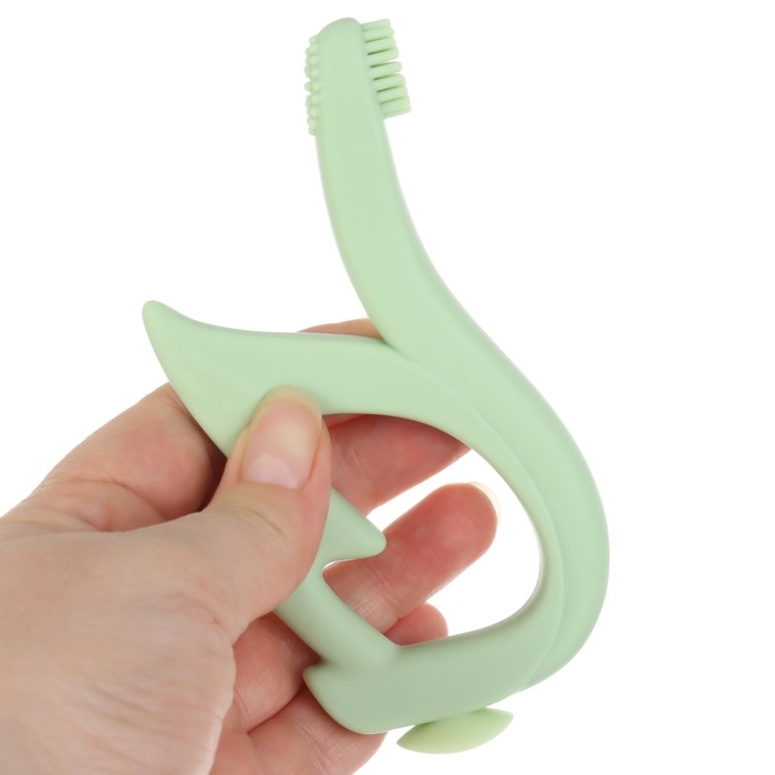 Прорезыватель - щеточка силиконовый «Лебедь», на присоске, цвет зелёный, Крошка Я