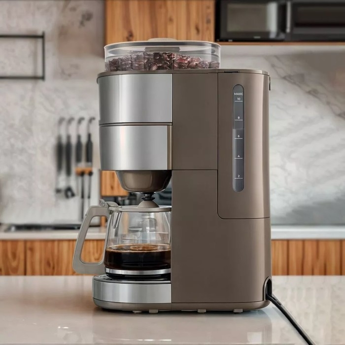 Кофемашина Kitfort КТ-7204, капельная, 1000 Вт. 1.38 л, серебристый Кофемашина Kitfort КТ-7204, капельная, 1000 Вт. 1.38 л, серебристый