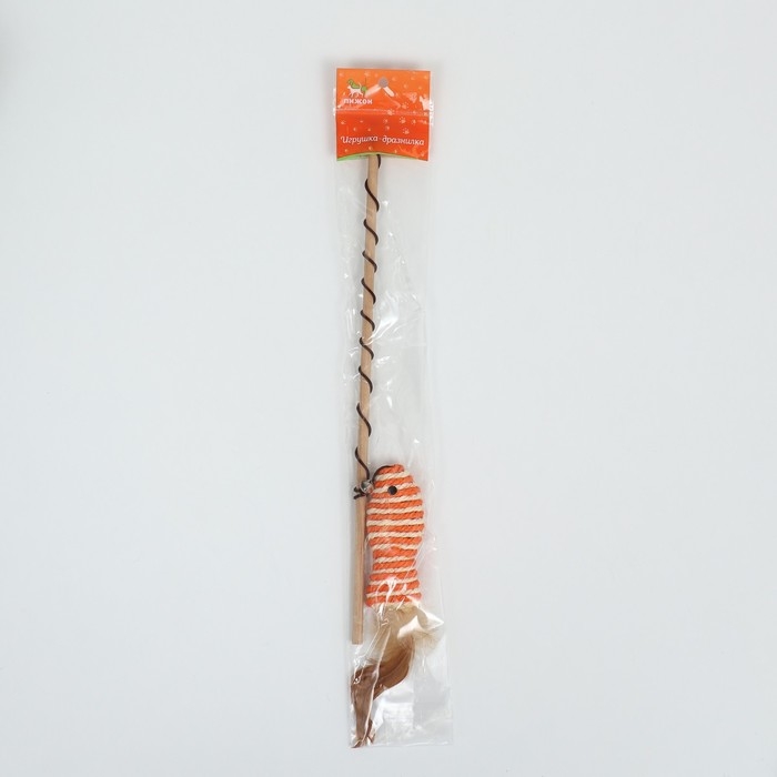 Дразнилка-удочка  Дразнилка-удочка "Рыбка из сизаля", 40 см