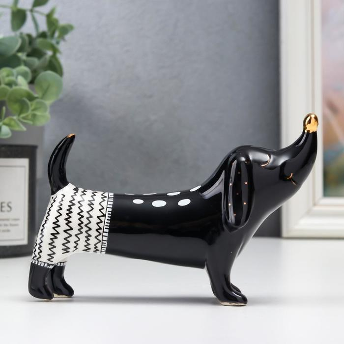 Сувенир керамика Сувенир керамика "Такса в шортах" чёрный 9,3х5,3х13,7 см
