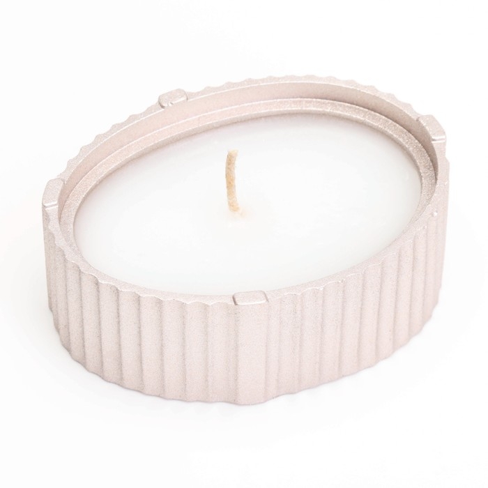 Свеча  Свеча "Овал" в подсвечнике с узкими гранями, 9х6,5х4см,шампань