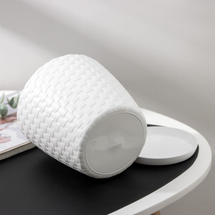 Горшок для цветов с поддоном «Ротанг», 2 л, цвет белый Горшок для цветов с поддоном «Ротанг», 2 л, цвет белый