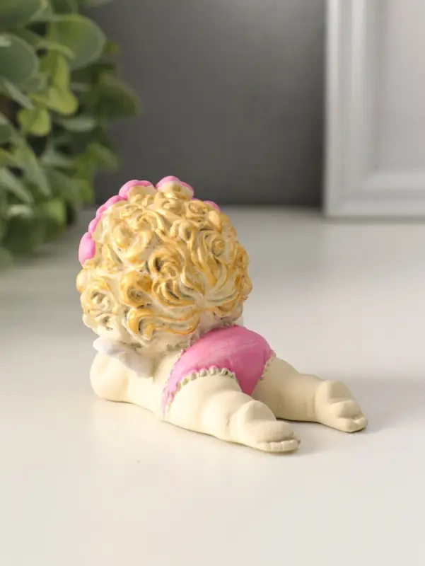 Фигурка &laquo;Ангелочек мечтает&raquo;, 6&times;5.5&times;8 см