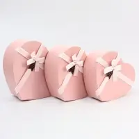 Набор подарочных коробок сердце 3 в 1, нежно-розовый, 31&times;27&times;13.3; 28&times;25&times;11.7; 26&times;23&times;10.3 см