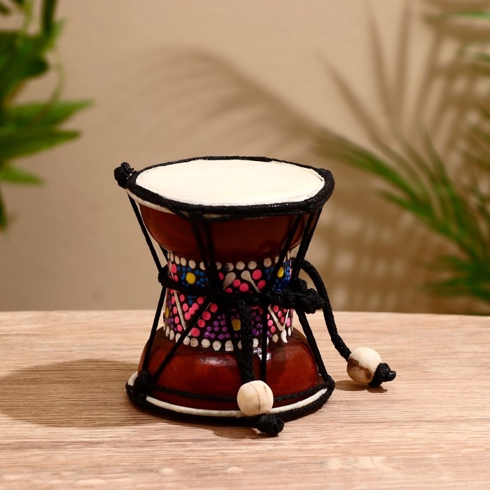Сувенирный музыкальный инструмент Сувенирный музыкальный инструмент "Барабан Дамару" 9х9х9 см