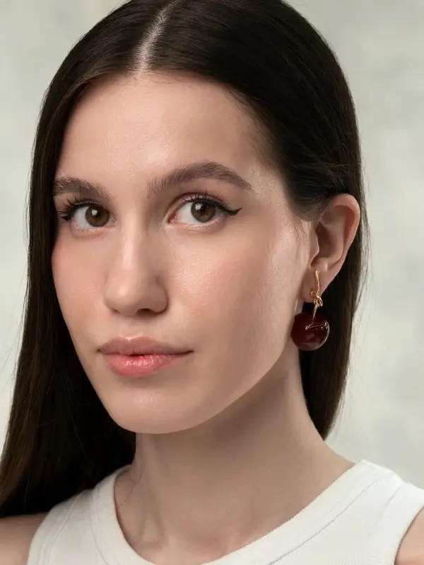 Серьги &laquo;Вишня узелком&raquo;, бордовые в золоте