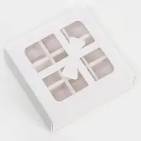 Коробка для 9 конфет «Бантик», белый 13.7×13.7×3.8 см