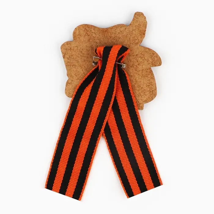 Значок-орден деревянный с георгиевской лентой на 9 мая «Спасибо» Значок-орден деревянный с георгиевской лентой на 9 мая «Спасибо»