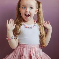 Набор детских украшений Выбражулька &laquo;Зайчик&raquo;, 2 предмета: бусы, браслет d=6 см разноцветный