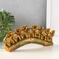 Фигурка полистоун &laquo;Семь африканских слонов в золотой, ажурной попоне&raquo;, 10.7&times;29&times;4 см