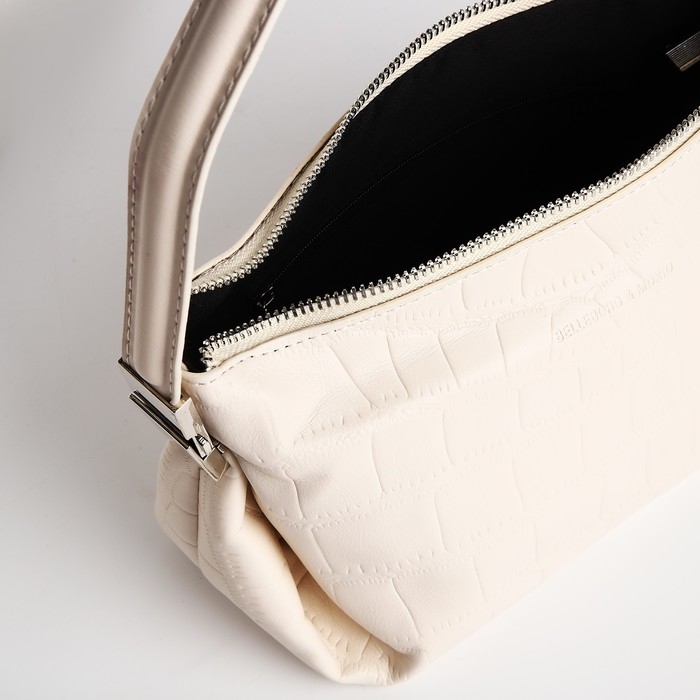 Сумка-багет на молнии, цвет белый Сумка-багет на молнии, цвет белый