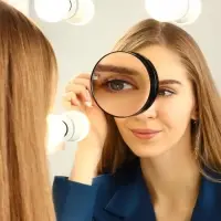 Зеркало макияжное, увеличение &times;5, на присосках, d=9&plusmn;0.5 см, чёрное