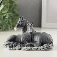 Сувенир "Лошадь с жеребенком" 7 см Сувенир "Лошадь с жеребенком" 7 см