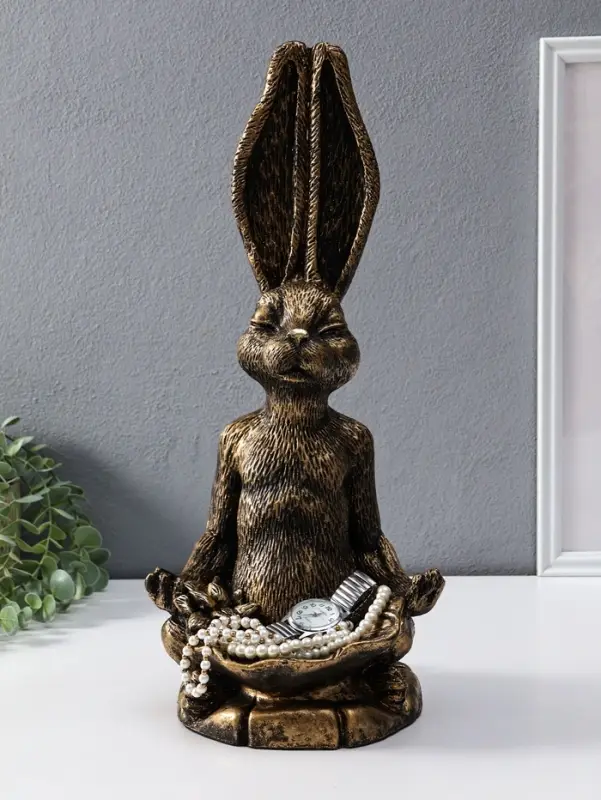 Фигура - подставка для мелочей полистоун &laquo;Заяц с лотосом&raquo;, 20&times;16&times;43 см, под золото