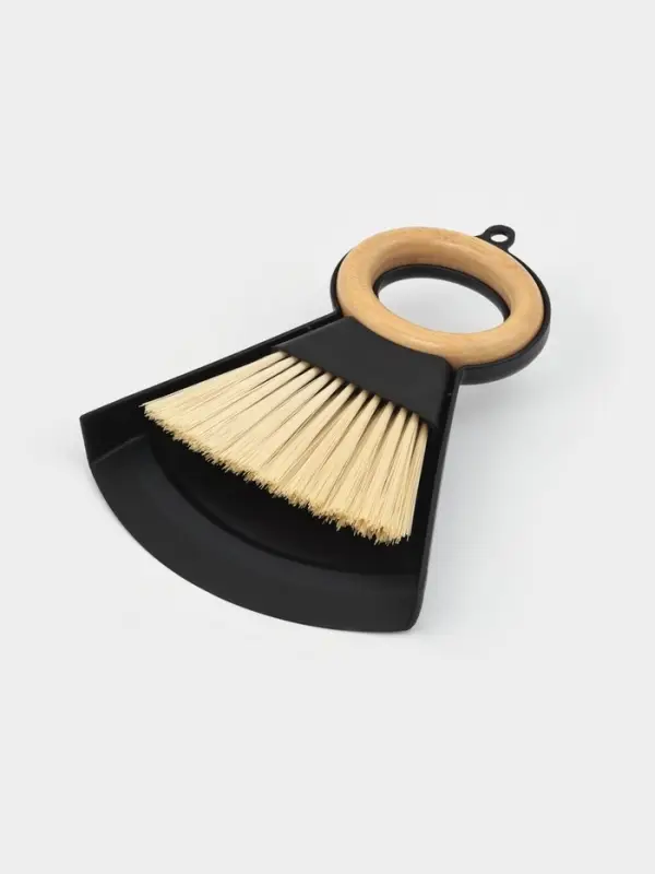 Щётка с совком Доляна Meli, бамбуковая ручка, 21.5&times;16.5 см, чёрная