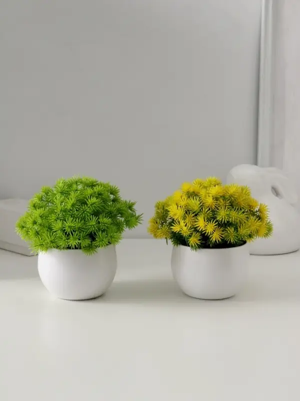 Искусственный цветок в горшке &laquo;Пушистые колючки&raquo;, 9&times;13 см, МИКС