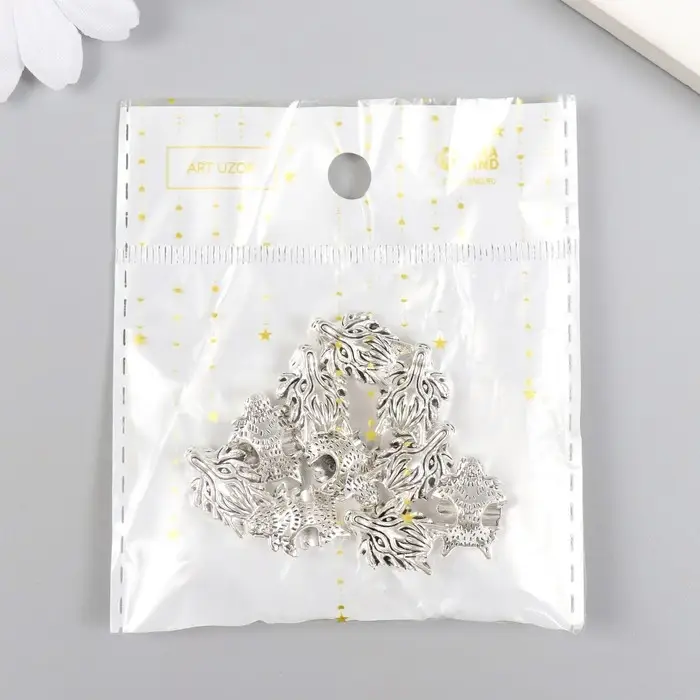 Бусина для творчества металл "Голова волка" серебро 1,8х1,3 см