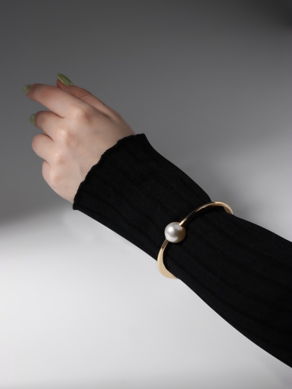 Браслет металл «Жемчужный» одна бусина, цвет золото Браслет металл «Жемчужный» одна бусина, цвет золото