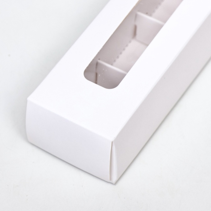 Коробка складная под 5 конфет, белая, 5 х 22 х 3,5 см, набор 5 шт. Коробка складная под 5 конфет, белая, 5 х 22 х 3,5 см, набор 5 шт.