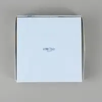 Коробка подарочная с окном &laquo;Мечты&raquo;, 20&times;20&times;4 см, самосборная