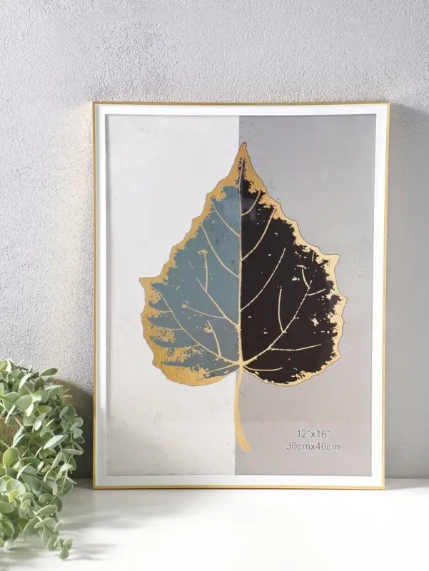 Фоторамка пластик 30х40 см "Современная классика" золото и белый 42,6х32,6х1,5 см