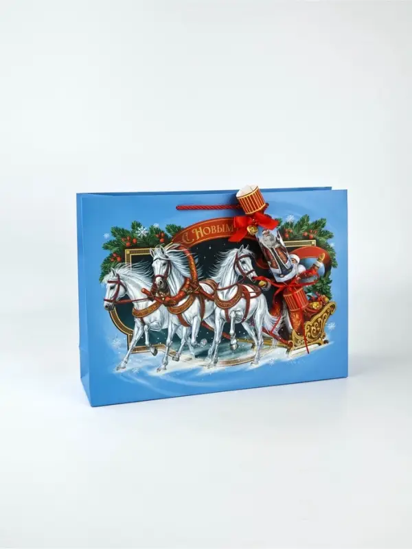 Пакет подарочный «Новогодний сюрприз», с конфетой и коробкой-конфета, 31 × 11 × 40 см