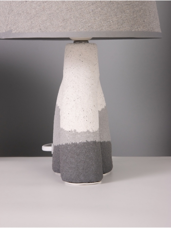 Лампа настольная Лампа настольная "Риф" 1х40Вт Е27 серый/белый 20х20х32см