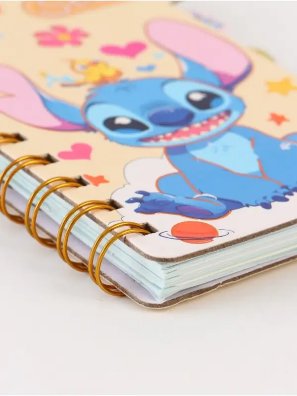 Блокнот с разделителями А6 “Стич и птичка”, 65л