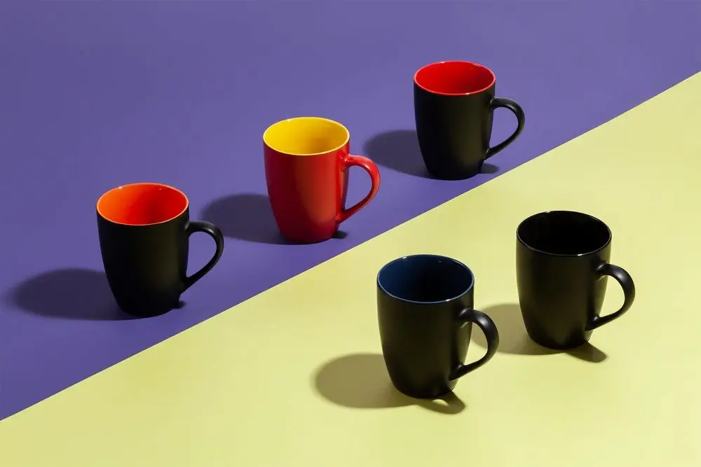 Кружка Bright Tulip, матовая, красная с желтым Кружка Bright Tulip, матовая, красная с желтым