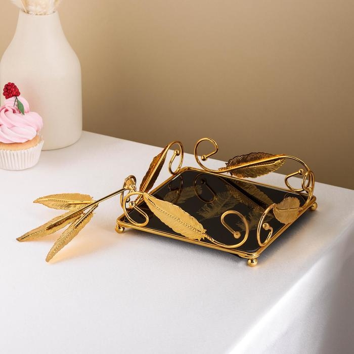 Салфетница «Перо», 17×17×6 см, цвет металла золотой Салфетница «Перо», 17×17×6 см, цвет металла золотой