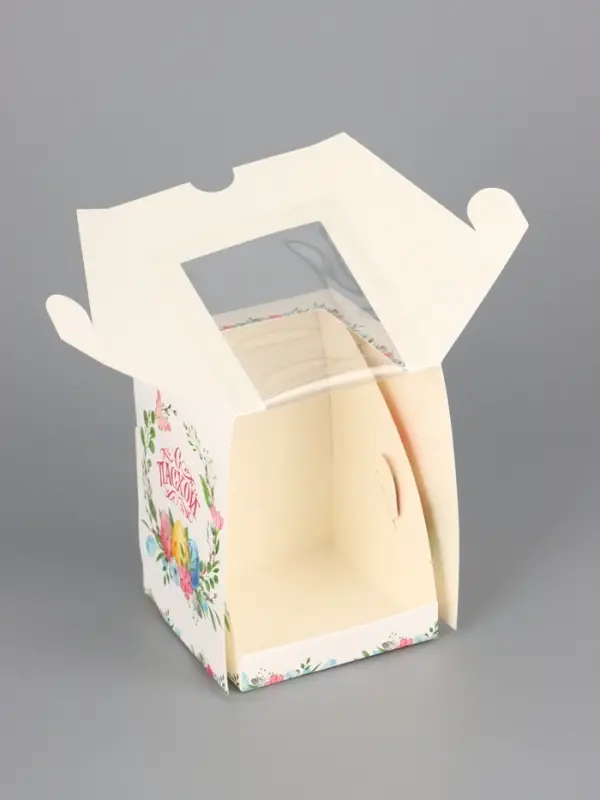 Коробка подарочная пасхальная с окном «Пасхальный венок» 9.5×9.5×12.5 см