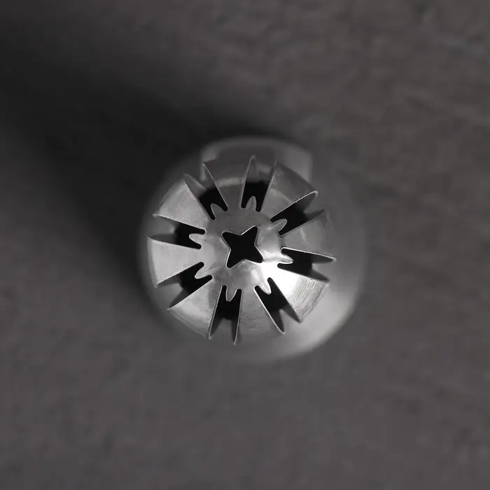 Насадка кондитерская «Сфера.Прорези с каплей и звездой», d=3 см, выход 2,3 см, нержавеющая сталь