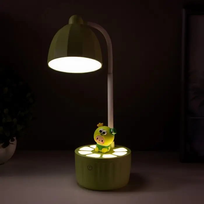 Лампа настольная RISALUX &laquo;Мини лягушонок&raquo;, светодиодная, 3 режима, 6.4 Вт, USB, салатовая, 10&times;10&times;37.5 см