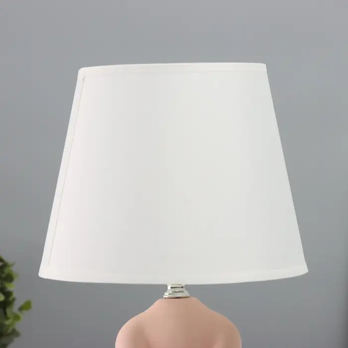 Лампа настольная RISALUX &laquo;Пузан&raquo;, 40 Вт, Е14, розовая, 19.5&times;19.5&times;34 см