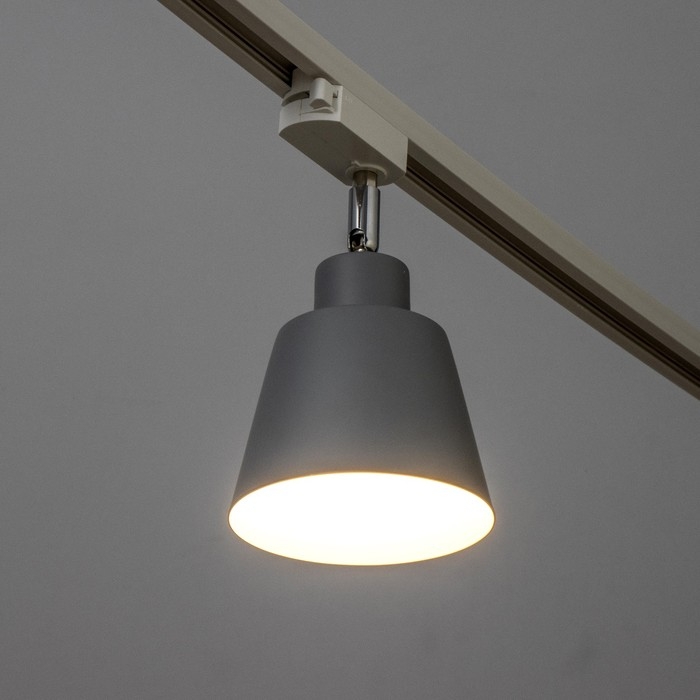 Светильник трековый Светильник трековый "Цилиндр" Е27 40Вт серый 17х12х18см