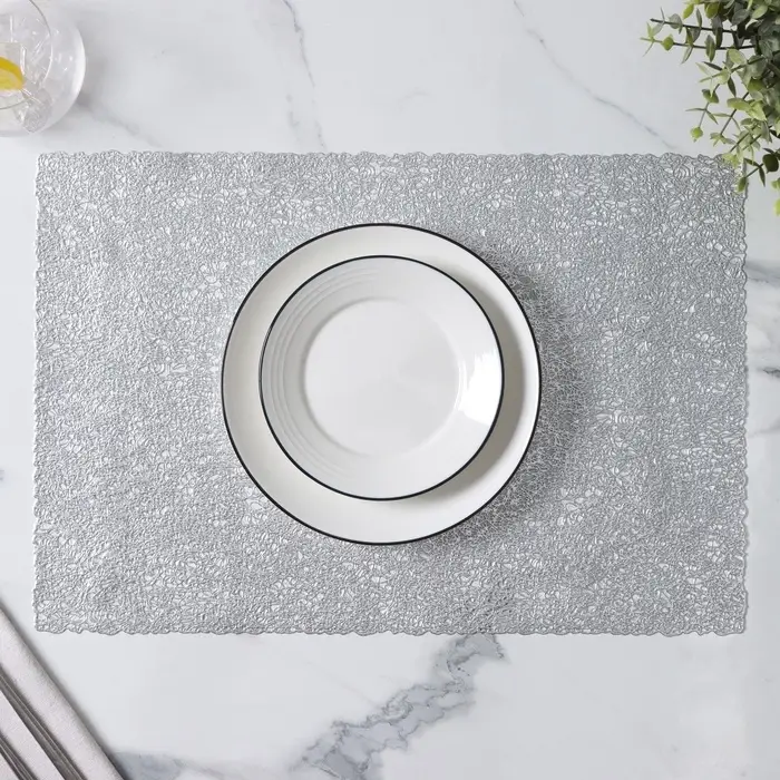 Салфетки сервировочные на стол Доляна &laquo;Соломка&raquo;, 30&times;45 см, 4 шт., серебряные