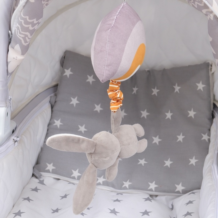 Подвеска музыкальная «Зайка Бонни», с пищалкой, на кроватку, коляску, Крошка Я Подвеска музыкальная «Зайка Бонни», с пищалкой, на кроватку, коляску, Крошка Я